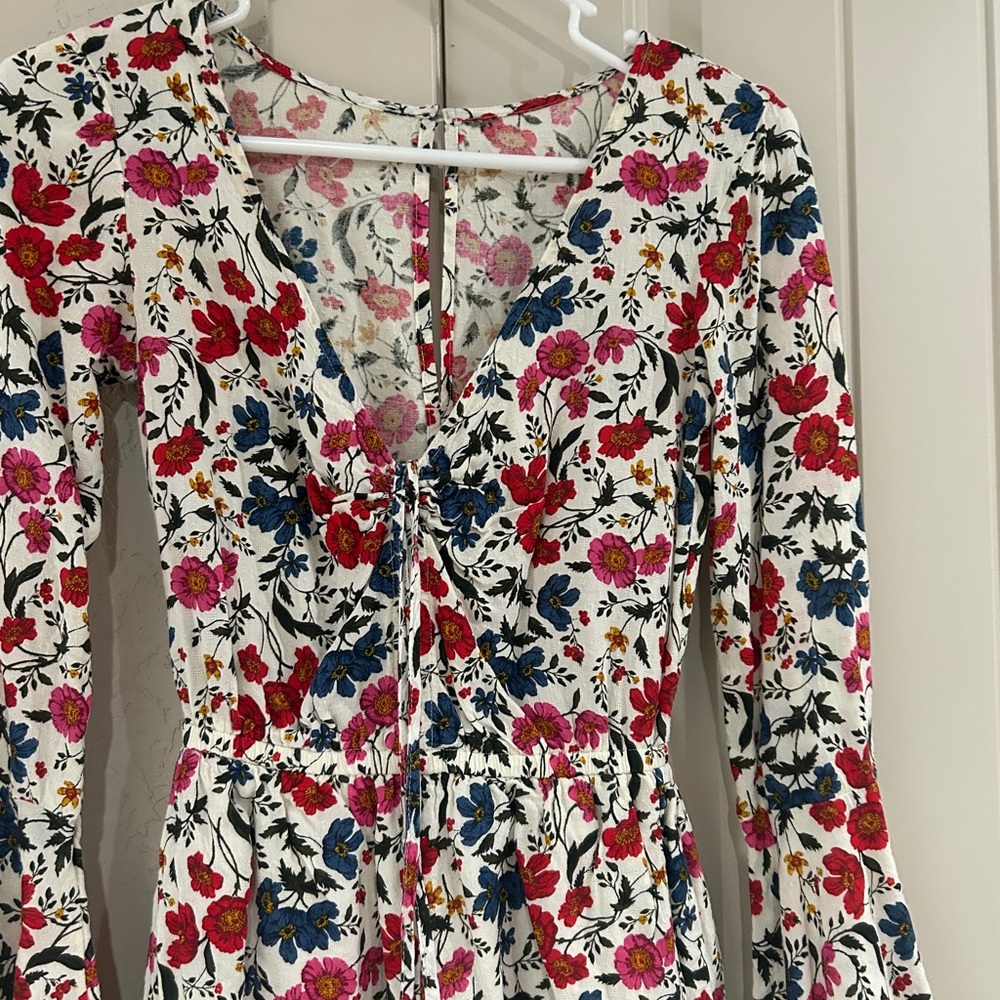 American Eagle Outfitters Floral Print Romper